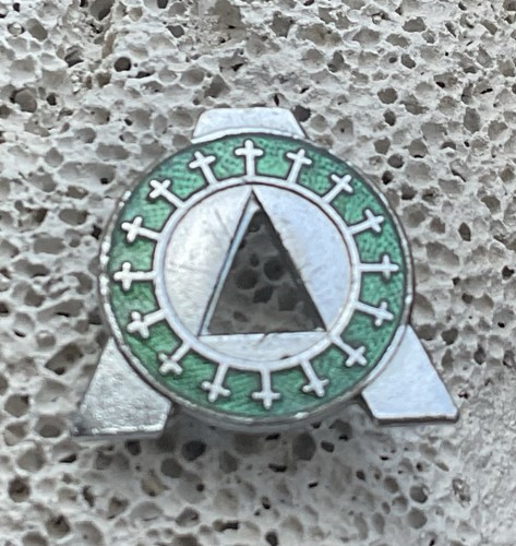 Rare unusual vintage yha - rare,