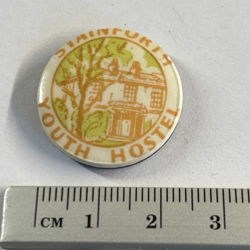 Note off centre vintage - centre, small
